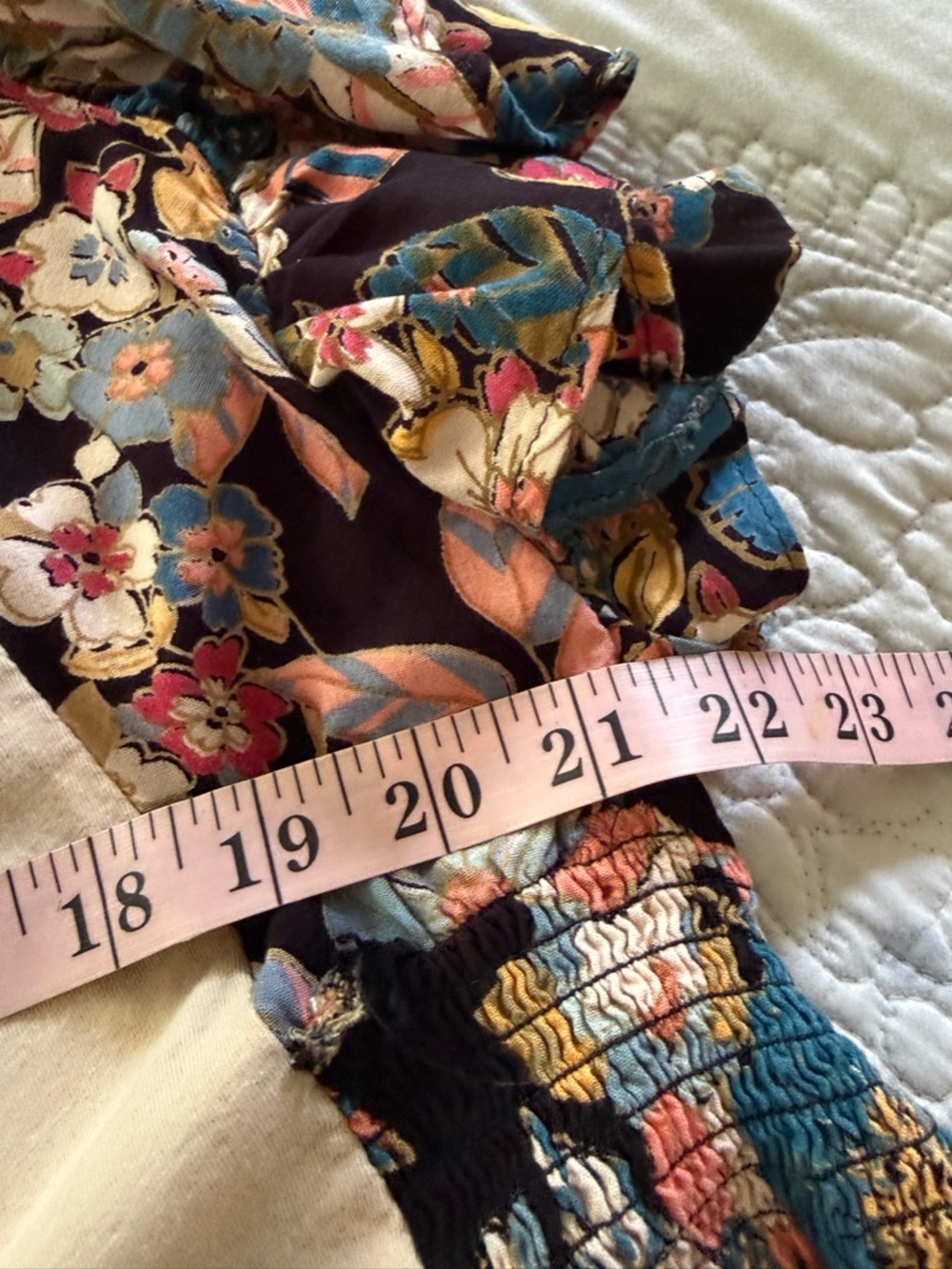 Mixed Media Upcycled Floral Fringe Top Large - Picture 7 of 8